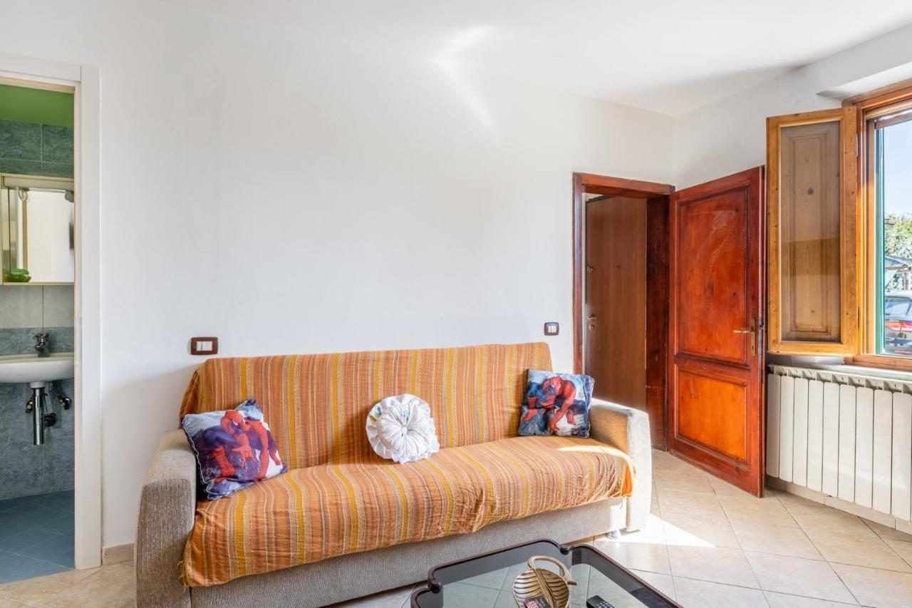 Holiday home Enza's Petite Maison *